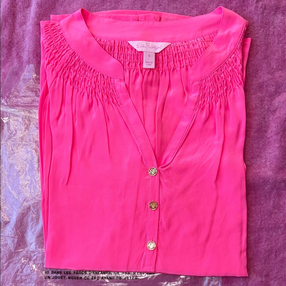 New in bag Hot Pink Lilly Pulitzer Elsa top